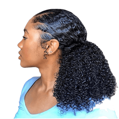 femme portant un ponytail en cheveux naturels de dos