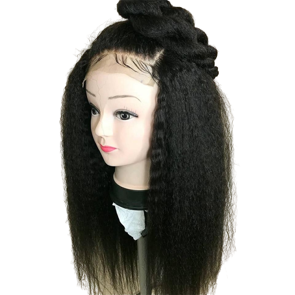 perruque kinky straight sur tête de mannequin